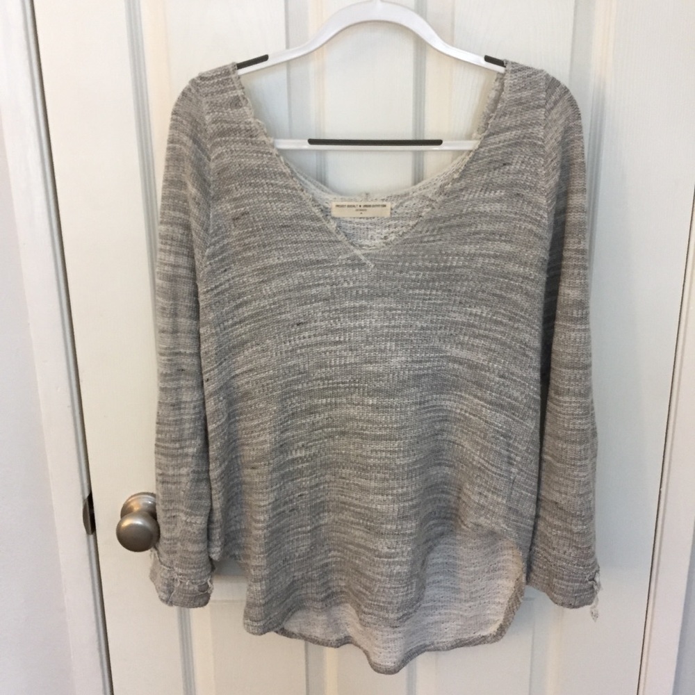 gray sweater hoodie